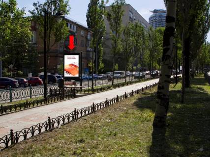 Ситилайт B в Киеве, 1.8x1.2  Українки бул., 1, БЦ "Парус", в сторону пл. Л. Українки фото 1