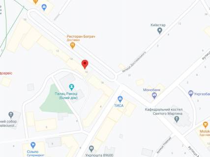 Видеоборд A у Мукачеві Миру пл., 16/1, аптека "Мед Сервіс", №Л049, прайс за ролик 10 сек 1 вихід/5 хвилин, з 8:00-22:00. Розрахунок для інших параметрів трансляції уточнюйте у менеджера. - 301453 схема