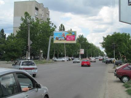 Prismatron, Prism B in Odessa, 3x6  Вадатурського Олексія вул. (Маршала Малиновського)., 51 - Лип Івана і Юрія вул. (колиш. Гайдара вул.) - 561985 Photo 1