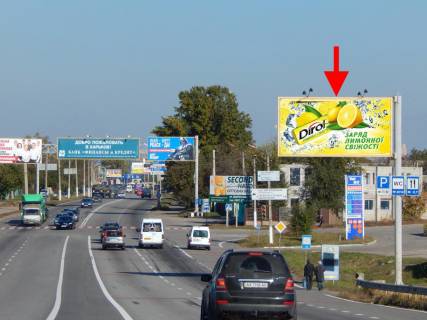 Билборд A в Песочине, 3x6  Полтавський шлях - с. Пісочин, Автомобільна вул., (3), біля двох АЗС, в центр фото 1