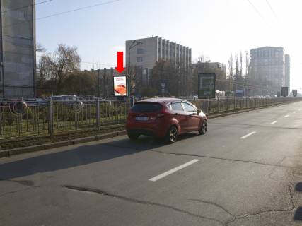 Ситилайт  в Киеве, 1.8x1.2  Народного Ополчення вул., 3, роздільник, в сторону аеропорту "Київ" фото 1