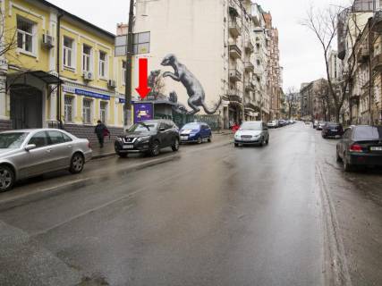 Ситилайт  в Киеве, 1.8x1.2  Гончара вул., 36, в сторону вул. Яр. Вал фото 1