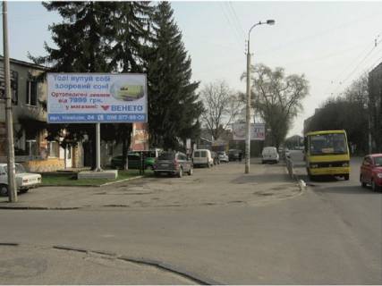 Билборд B в Ровно Грушевського вул., 41 фото 1