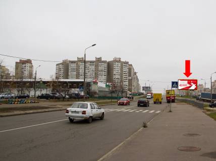 Призма  в Киеве, 3x6  Бальзака вул., 65, в бік Лєскова вул. - 444809 фото 1