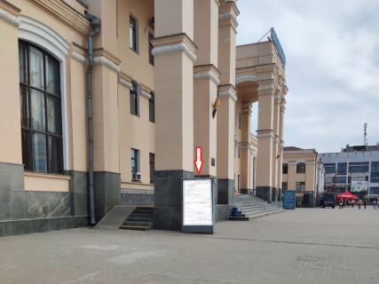 Ситилайт B в Запорожье, 1.8x1.2  проспект Соборний (кол. проспект Леніна)., 6г, на привокзальній площі, перед входом до будівлі вокзалу, (5) фото 1