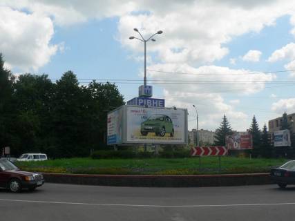 Призма A в Ровно Відінська вул. - Бандери вул. - 297622 фото 1