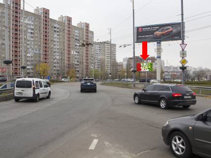 Prismatron, Prism  in Kyiv, 3x6  Maakovs'kogo av. 31 - st. Drajzera, na krugovij rozv'azci, v bik av. Vatutina - 445995 Photo 1