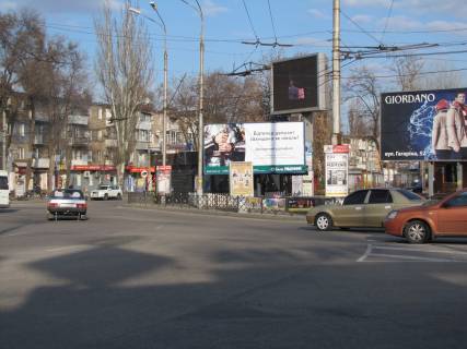 Ситилайт  в Кривом Роге, 1.8x1.2  Металургів пр. - Горького пл. - Гагаріна пр., 4Г фото 1