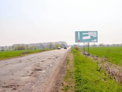 Білборд, Бігборд (Борд)  A у Градизьку, 3x6  смт Градизьк, Гвардійська вул., в'їзд у місто з боку смт Семенівка Фото 1