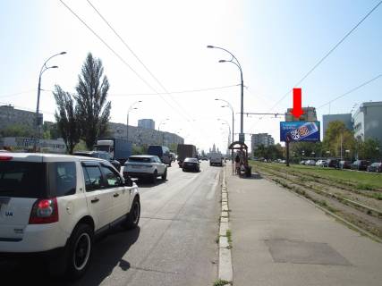Призма  в Киеве, 3x6  Героїв полку «Азов» вул. (Маршала Малиновського). 4-В, навпроти супермаркету "Сільпо", в сторону Оболонського пр., ст.м. "Оболонь" - 445857 фото 1