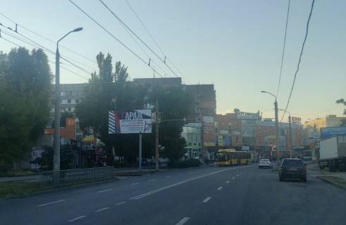 Білборд, Бігборд (Борд)   у Дніпро (Дніпропетровськ), 3x6  Марії Лисиченко (Героїв Громадянської війни) вул., 17 Фото 1