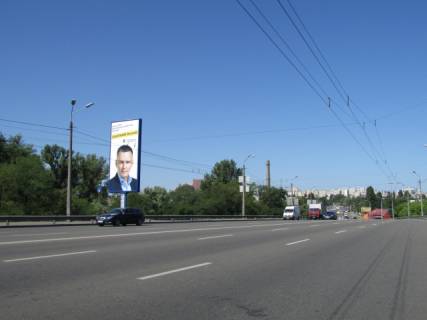 Бэклайт B в Киеве Лугова вул. - Богатирська вул., шляхопровід, в сторону ст.м. Оболонь фото 1
