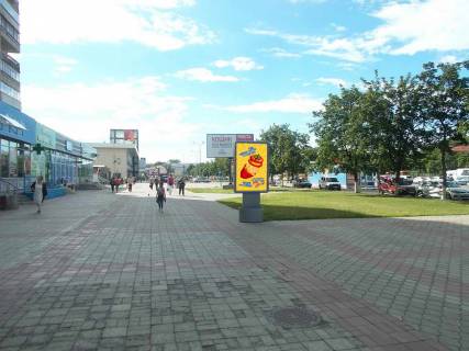 Сiтiлайт  у Сумах, 1.8x1.2  Харківська вул., 2/2, біля ТРЦ "Мануфактура", супермаркетів "Сільпо", "Comfy" Фото 1