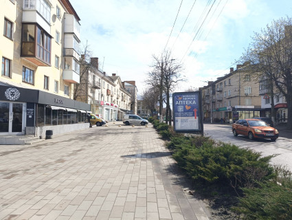 Ситилайт B в Житомире, 1.8x1.2  Перемоги пл. - Театральна вул., біля каси "КийАвіа" фото 1