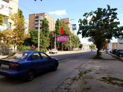 Билборд B в Харькове, 3x6  Велика Панасівська вул. (Котлова вул.)., 34, район Центрального ринку, в центр фото 1