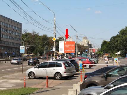 Video Billboard A in Kyiv, 2.3x3.14  Berestejs'kij av. (kolis. av. Peremogi), 26, navproti st.m. "Politehnicnij institut", bila TRC "Smart Plaza", supermarketu "Sil'po", z centru, (rolik 10 sek, 1 vihid/1,5 hvilini) - 300348 Photo 1