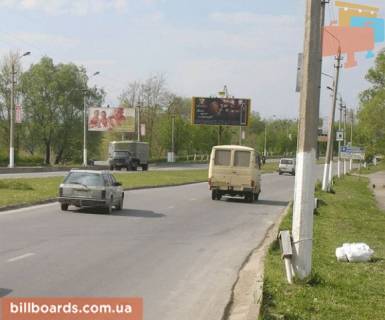 Билборд B в Черновцах, 3x6  Ізмайлівська вул. - Синельникова вул., до Калинівського ринку фото 1