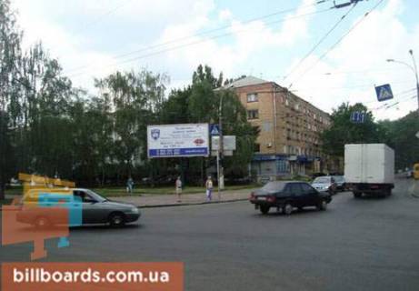 Призма  в Чернигове Івана Мазепи (Щорса) ул., ул. Любецкая, НК "Монарх" - 81381 фото 1