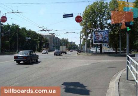 Призма  в Чернигове Мира пр-т, ул. Киевская, Івана Мазепи (Щорса) ул. - 81673 фото 1