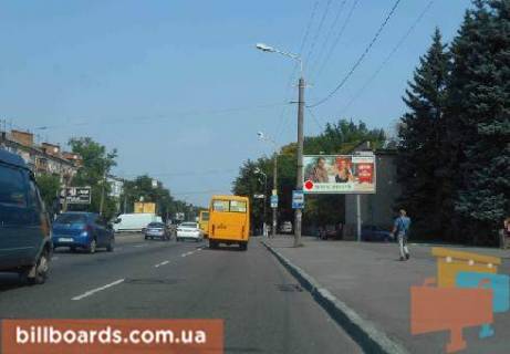 Призма  в Днепр (Днепропетровск) Богдана Хмельницького (Героїв Сталінграда), 23, возле Медучилища - 79077 фото 1