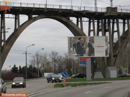 Бэклайт A в Днепр (Днепропетровск) Січеславська Набережна вул. (колиш. Набережна Леніна вул.) - 3-ї Штурмової Бригади(колишня 6-ї стрілецької дивізії) вул. - Мерефо-Херсонський міст фото 1