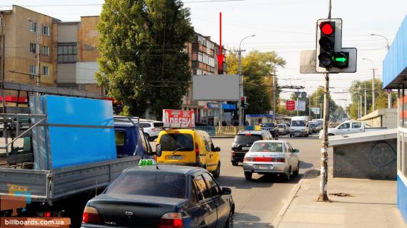 Призма B в Днепр (Днепропетровск) Слобожанський пр. (колиш. Газети "Правда" пр.), 87 - Калинова вул., 11Б - 154155 фото 1