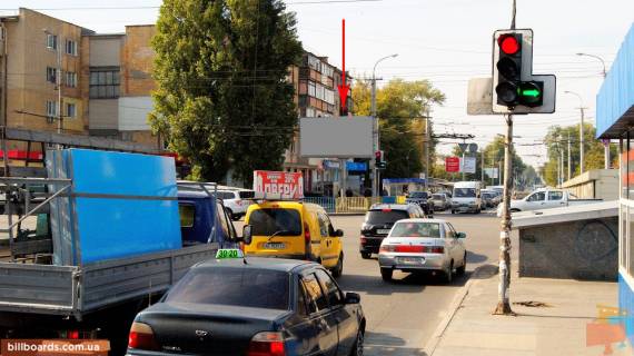 Призма B в Днепр (Днепропетровск) Слобожанський пр. (колиш. Газети "Правда" пр.), 87 - Калинова вул., 11Б - 154156 фото 1