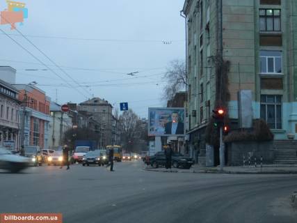 Бэклайт A в Днепр (Днепропетровск) Європейська вул. (колиш. Миронова вул.) - Володимира Великого вул. (колиш. Плеханова вул.), 2-4 фото 1
