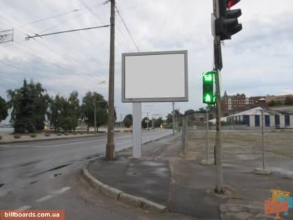 Скроллер A в Днепр (Днепропетровск) Січеславська Набережна вул. (колиш. Набережна Леніна вул.) - Ливарна вул., 17 - 153833 фото 1