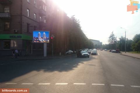 Скролер, Скрол A у Дніпро (Дніпропетровськ) Мономаха вул. (Колиш. Московська вул.), 15А - Січеславська Набережна вул. (Колиш. Набережна Леніна вул.) - 153863 Фото 1