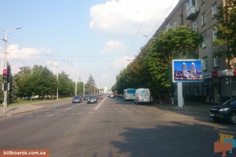Скролер, Скрол A у Дніпро (Дніпропетровськ) Січеславська Набережна вул. (Колиш. Набережна Леніна вул.) - Воскресенська вул. (Колиш. Леніна вул.), 1Б - 153871 Фото 1