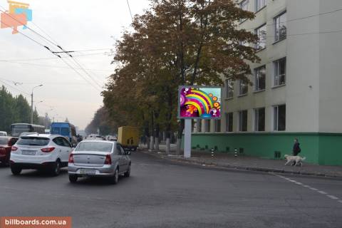Скроллер A в Днепр (Днепропетровск) Січеславська Набережна вул. (колиш. Набережна Леніна вул.) - Словацького вул., 1 - 153886 фото 1