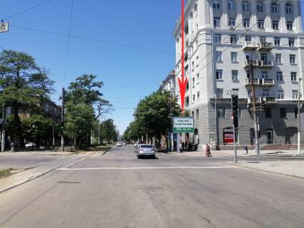 Скроллер A в Днепр (Днепропетровск) Вокзальна пл (кол. Петровського пл.)., 11, центральний вхід в вокзал - 188424 фото 1