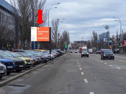 Бэклайт B в Киеве, 2.3x3.14  Новокостянтинівська вул., 1, на світлофорі, біля магазину "Вияр", з центру фото 1