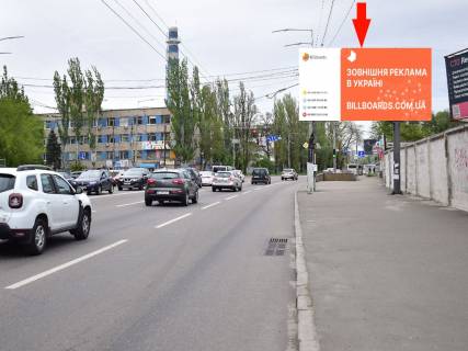 Призма A в Киеве, 3x6  Лугова вул. - вул. Бережанська, на світлофорі, в сторону ТРЦ "Караван" - 180432 фото 1