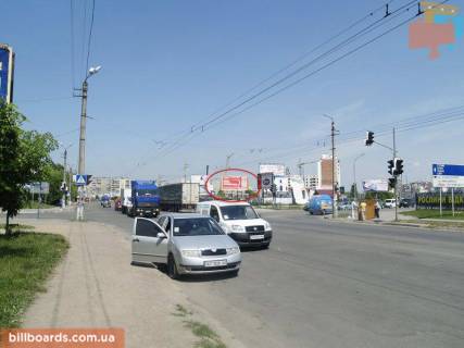 Билборд A в Ивано-Франковске Івасюка вул. - Івана-Павла II вул. (колиш. Будівельників вул.) фото 1