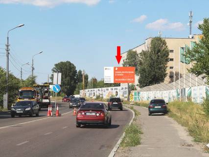 Билборд A в Киеве, 3x6  просп. Повітряних Сил (Повітрофлотський)., 50м до з/д переїзду, в центр, аеропорт "Київ" фото 1