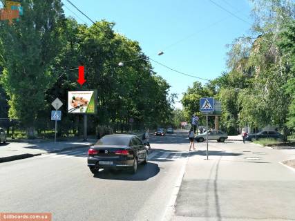 Скроллер B в Харькове Динамівська вул. - вул. Трінклера, в сторону вул. Новгородської - 155152 фото 1
