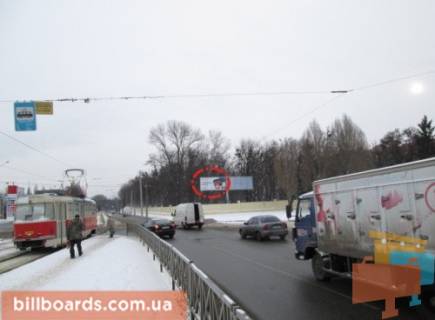 Призма A в Харькове просп. Героїв Харкова (Московський)., 94, из центра, левая - 135696 фото 1
