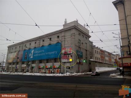 Призма A в Харькове Павловская пл. (бывш. Люксембург пл.), 1/3 - Университетская ул., нижняя - 173510 фото 1