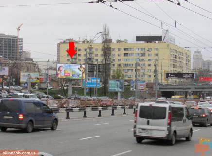 Prismatron, Prism B in Kyiv Pobedy av. - Vozduhoflotskij most - 131395 Photo 1