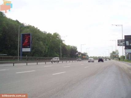 Беклайт B у Києві Надднепрянское шоссе, за развязкой моста Патона, из центра Фото 1