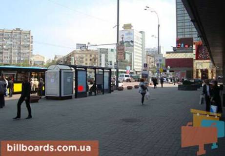 Сiтiлайт  у Києві Победы пл., 3, ТРЦ "Украина", остановка Фото 1