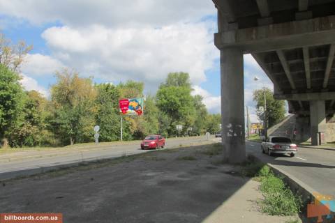 Билборд B в Киеве Броварський пр., біля моста Метро фото 1