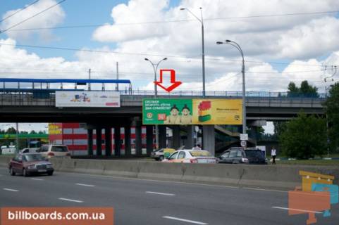 Билборд  в Киеве просп. Романа Шухевича (Генерала Ватутіна)., мост Бальзака фото 1