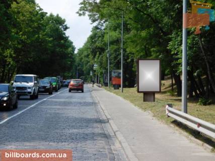 Ситилайт A в Киеве Дніпровський спуск, в центр фото 1
