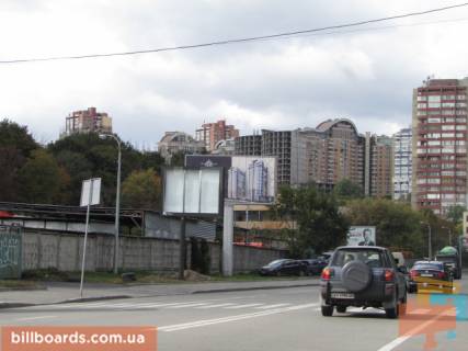 Бэклайт B в Киеве Старонаводницька вул., 40 - пров. Редутний фото 1