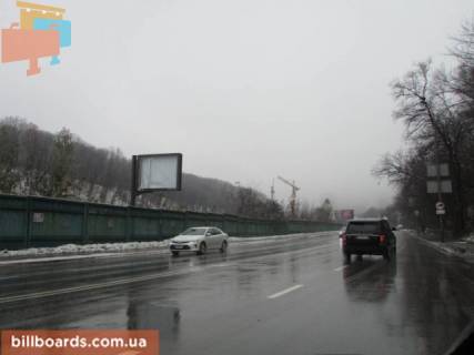 Бэклайт B в Киеве Старонаводницька вул. - Лаврська вул. фото 1