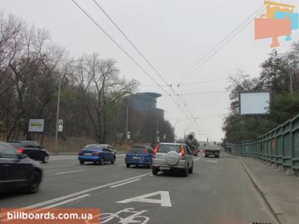 Скроллер A в Киеве Миколи Міхновського бульвар (Дружби Народів бульвар), 150 метрів від Наводницька площа (ГВВВ пл.), в сторону бул. Українки - 170439 фото 1