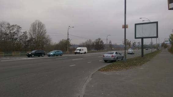 Скроллер A в Киеве Дніпровська Набережна / Здолбунівська вул. - 184954 фото 1